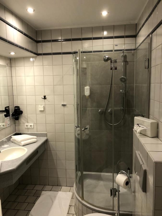 Hotel Restaurant Zum Neuling Bochum Esterno foto