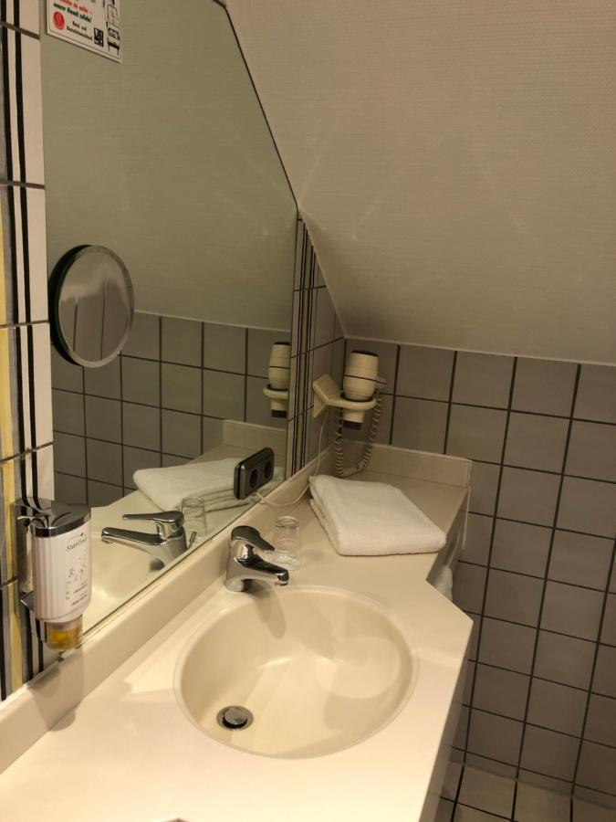 Hotel Restaurant Zum Neuling Bochum Esterno foto